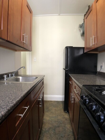 Building Photo - 1179 Boylston St
