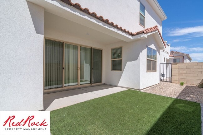 Building Photo - BEAUTIFUL HOME in Desert Color!