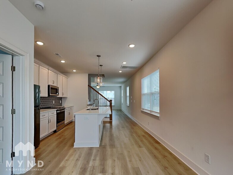 Building Photo - 192 Fletchers Wy