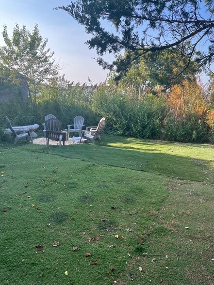 Building Photo - 15 Lyndale Ct