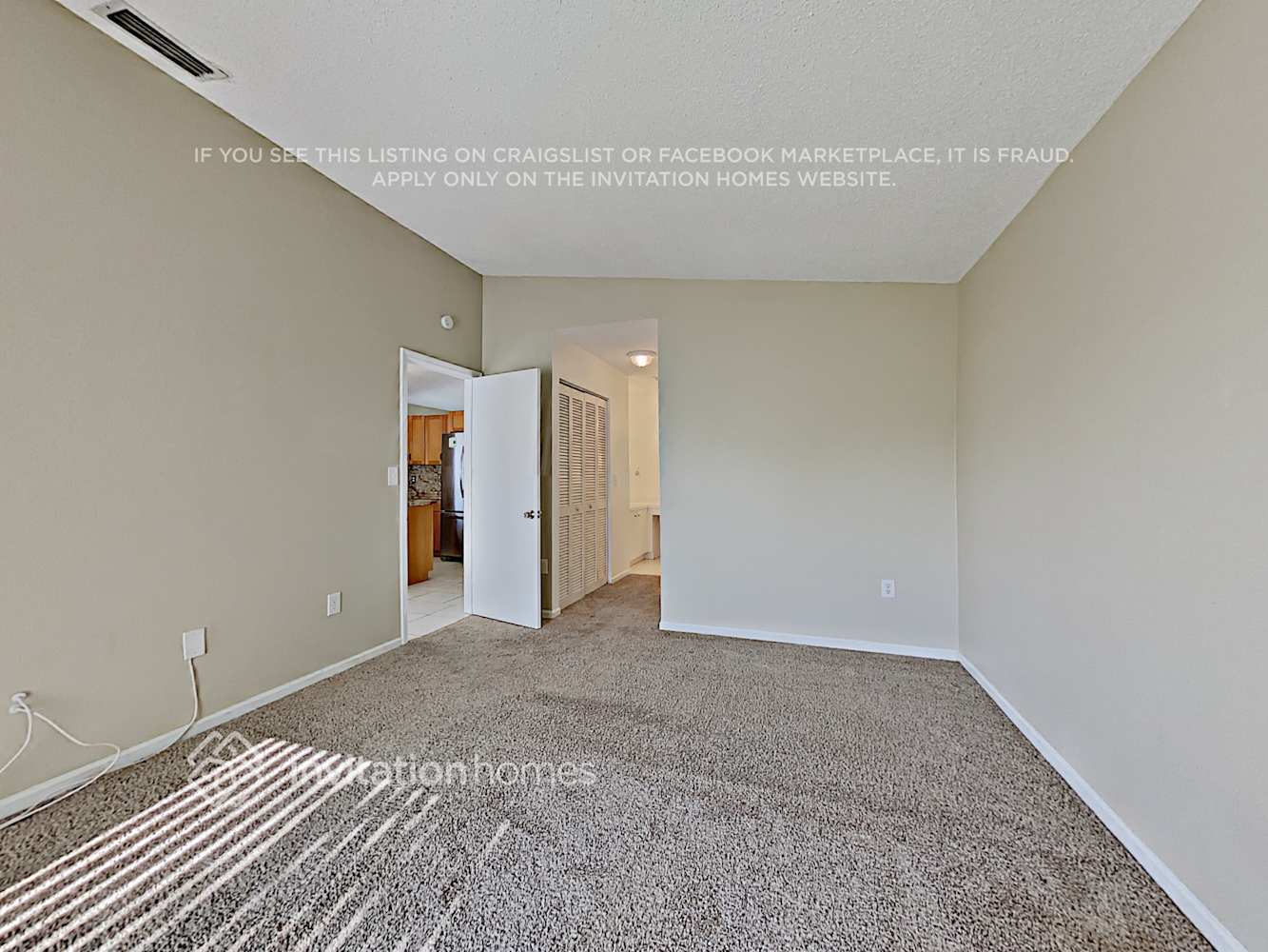 Building Photo - 17011 SW 139th Pl