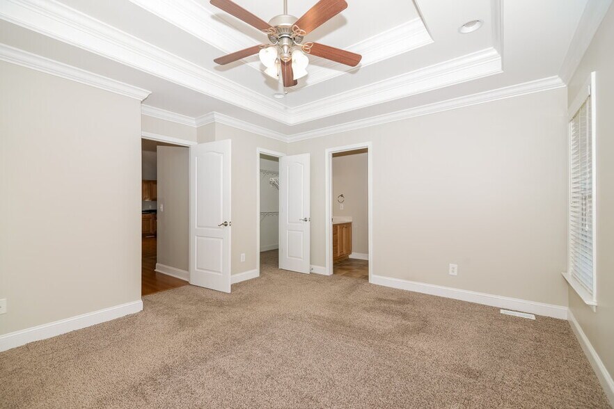 Building Photo - 2951 Buckner Ln