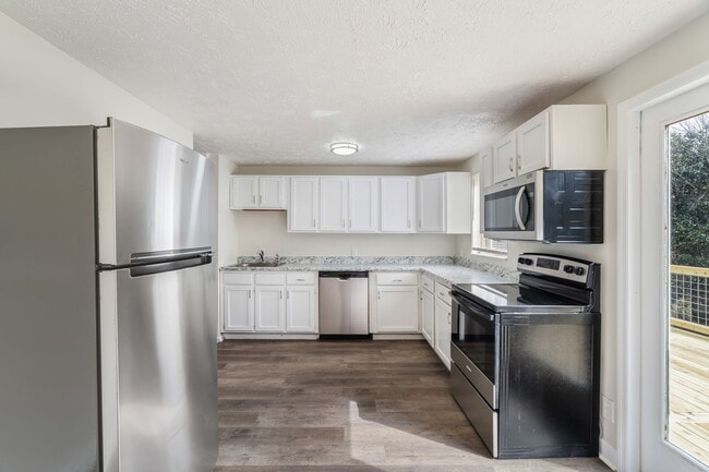 Building Photo - 3828 Melissa Ln