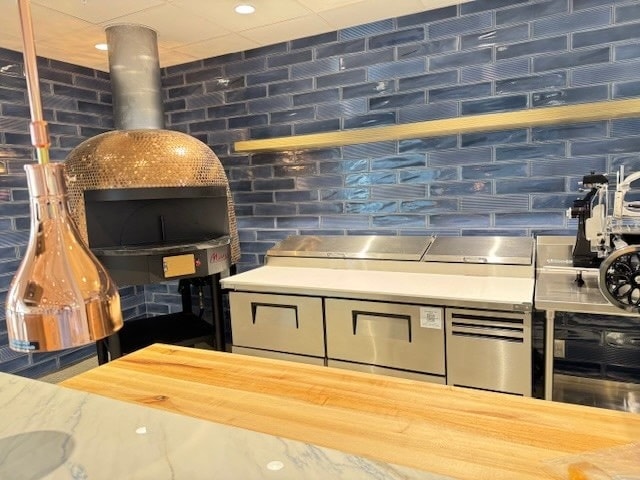 Building Photo - 10021 Heather Ln