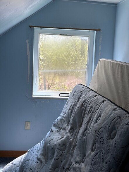 Bedroom - 414 Highgate Rd