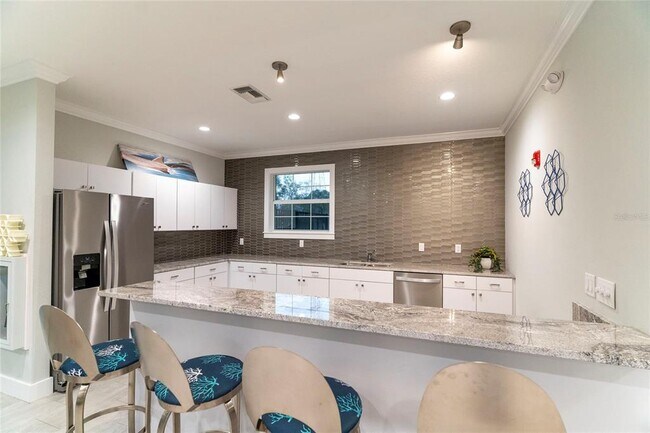 Building Photo - 7024 White Treetop Pl