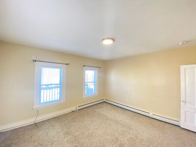 Building Photo - 26 High St