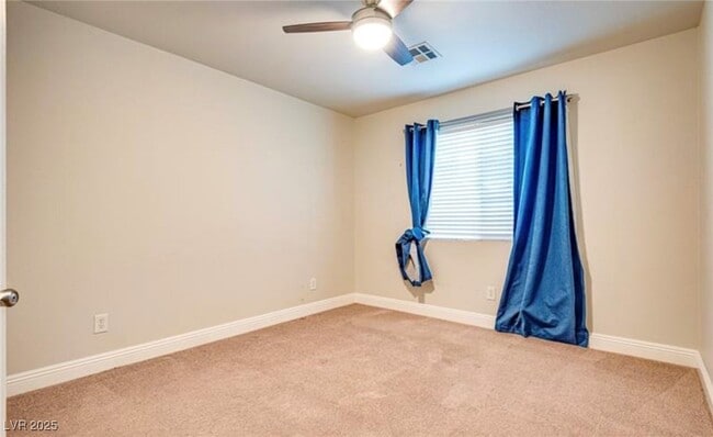 Building Photo - 6044 Fair Valley St