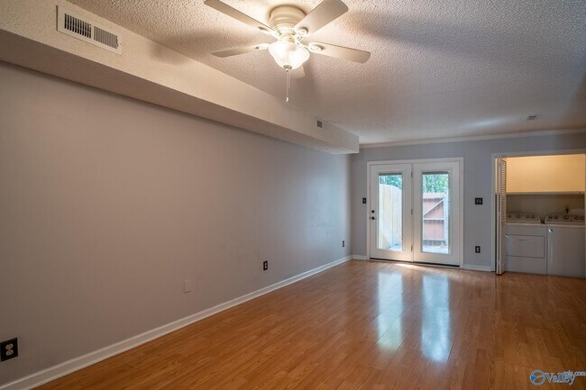 Building Photo - 8151 Oldfield Rd SW