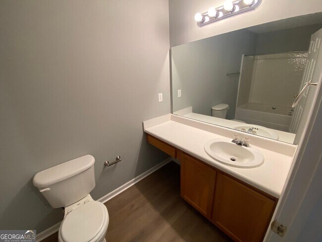 Building Photo - 4611 Logan Way