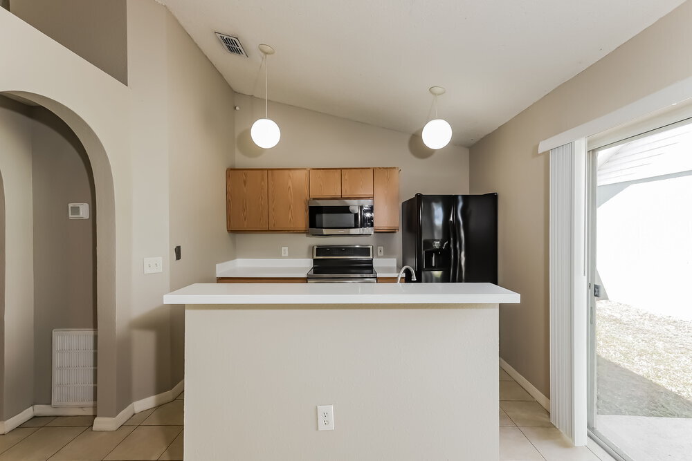 Building Photo - 10555 Opus Dr