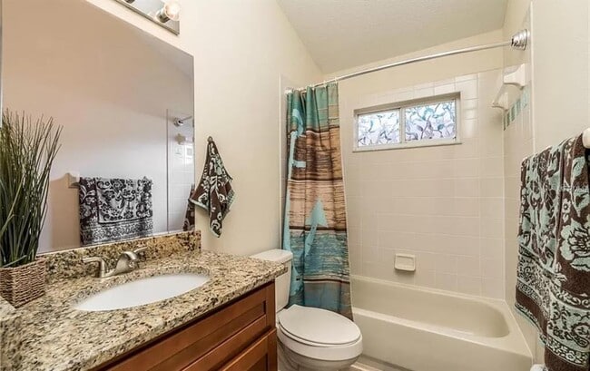 Building Photo - 1442 Lake Shore Ranch Dr