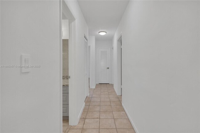 Building Photo - 8261 SW 165th Terrace