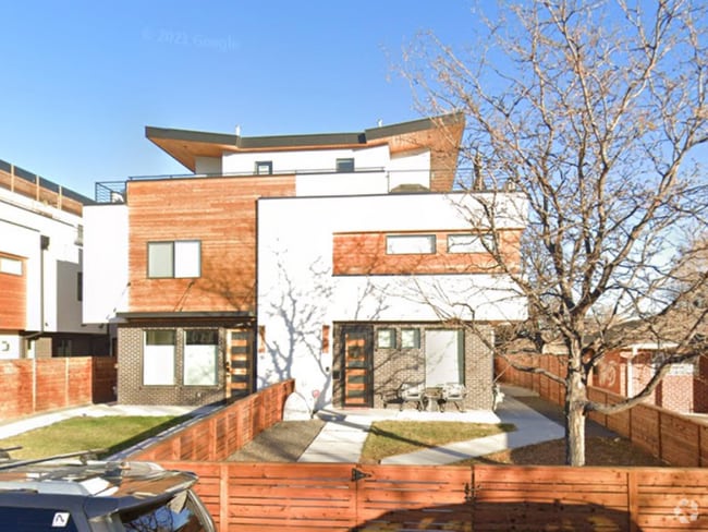 Building Photo - 1430 Zenobia St