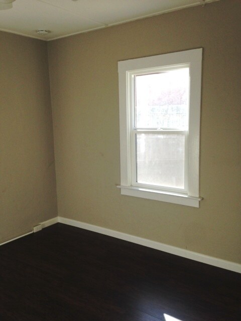 Building Photo - North Morgan Hill 2 Bedroom Available Now!