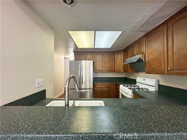 Building Photo - 2424 S Diamond Bar Blvd