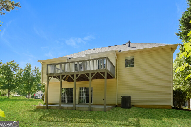 Building Photo - 6352 Autumn View Pointe