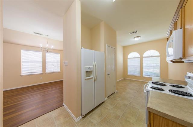 Building Photo - 1824 Heron Dr