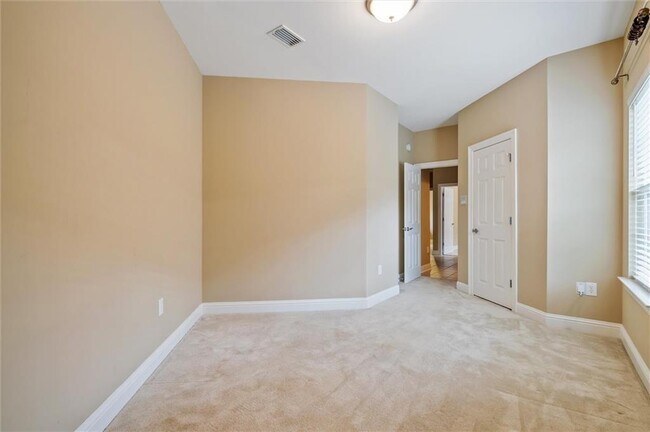 Building Photo - 3931 Branford Ct