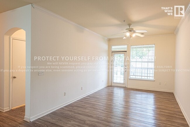 Building Photo - 4261 NE Meadowcreek Circle Unit#105, Fayetteville, AR 72703