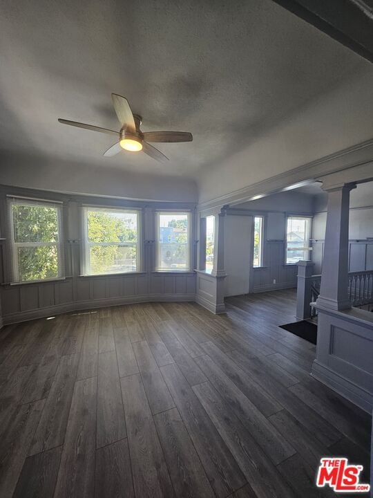 Building Photo - 643 57th St