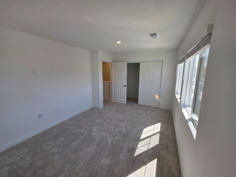 Building Photo - 12663 Snowy Owl Wy