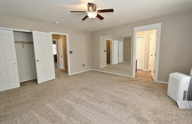 Building Photo - 11265 W Red Maple Dr