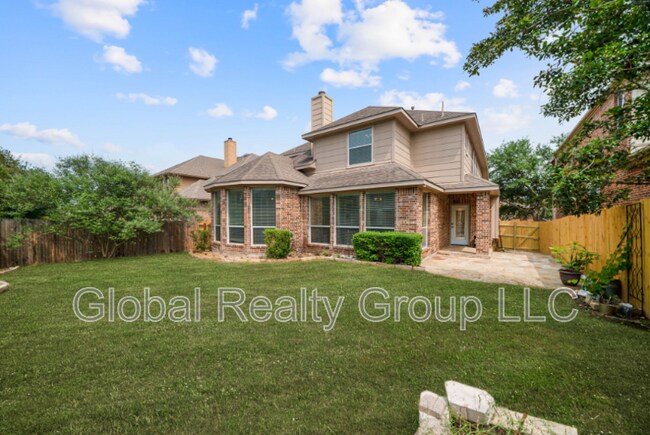 Building Photo - 431 Calm Springs