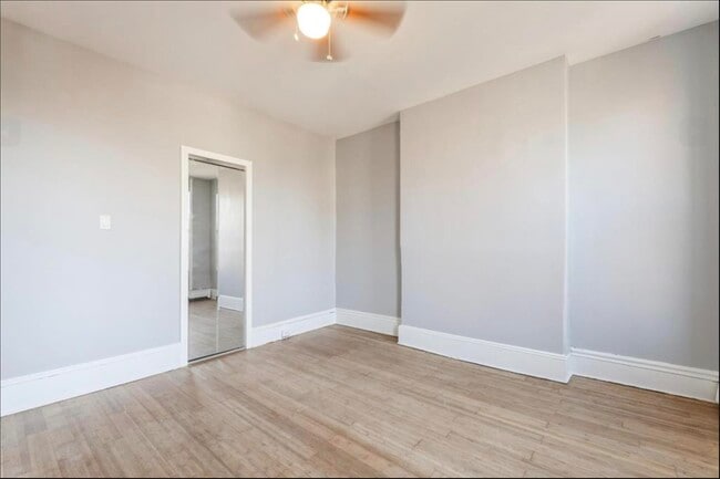 Building Photo - 291 Forrest St