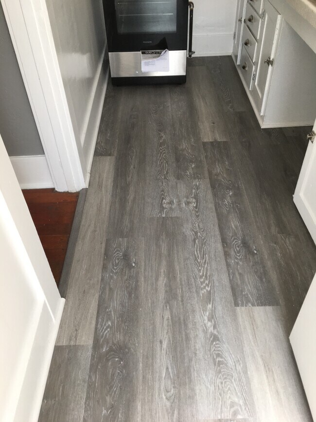 Building Photo - 135 Bonito Ave