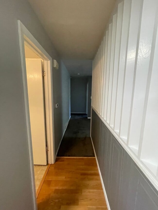 Building Photo - Rare Opportunity to Rent Single Family 3 Bedroom Home in McCook Lake, SD