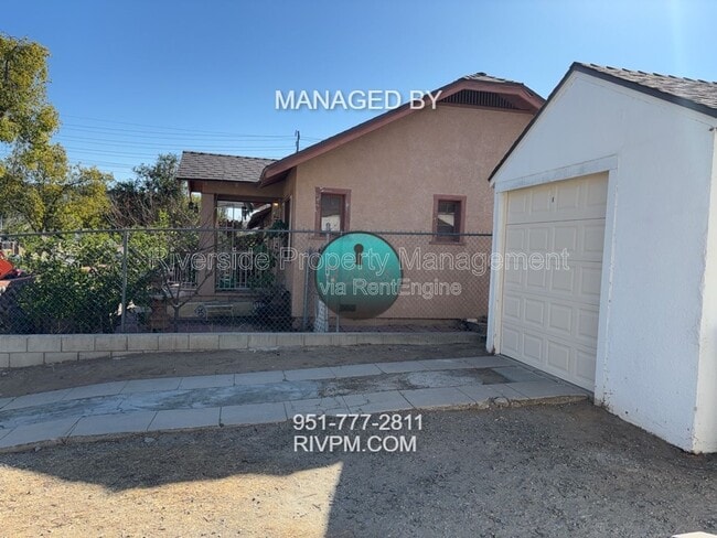 Building Photo - 2510 Lime St