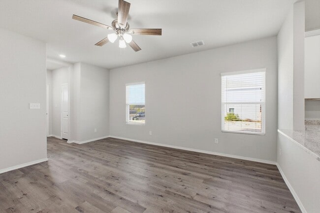 Building Photo - $1,000 off Rent for MAY