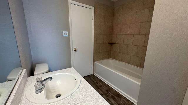 Building Photo - 3811 Coates Cir