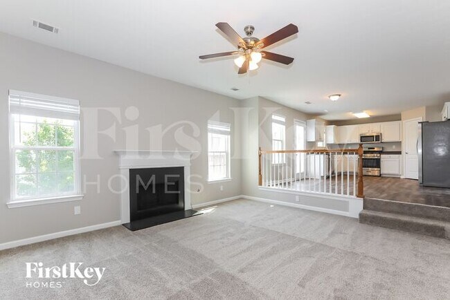 Building Photo - 4382 Beaver Tree St