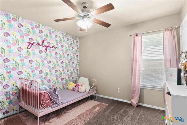 Building Photo - 3421 Doss St