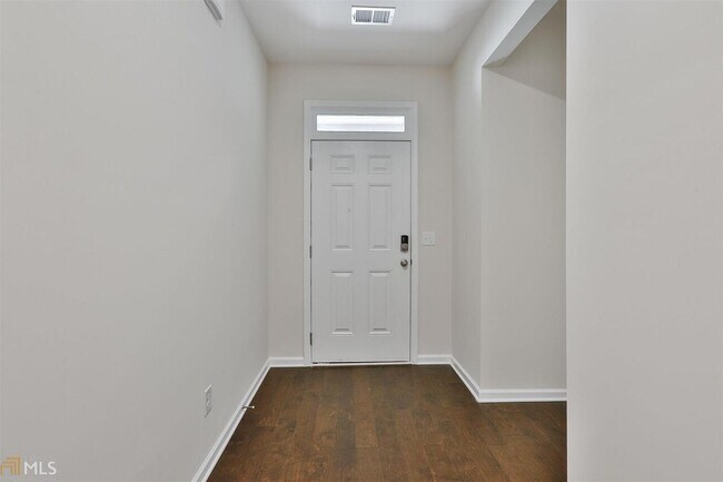 Building Photo - 150 Filson Dr