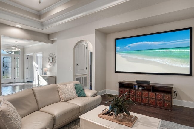 Building Photo - 187 Tropical Breeze Dr