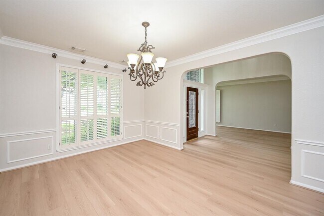 Building Photo - 22511 Bridgehaven Dr