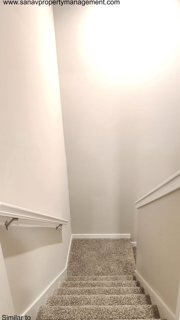 Building Photo - Spacious Single-Family Ranch with Finished Basement in West Des Moines – Now Just $1995 (Was $2095)!