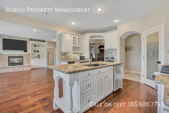 Building Photo - 11291 Palisade View Dr