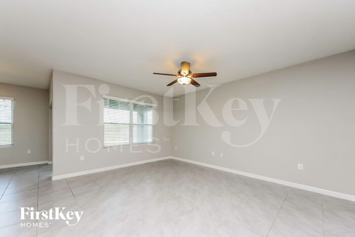 Building Photo - 1673 Bay Breeze Dr
