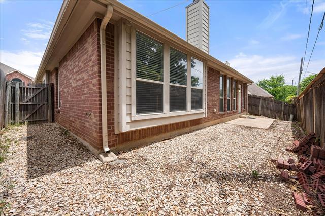 Building Photo - 4208 Glen Garden Dr