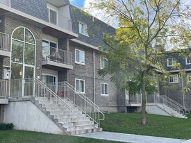 Building Photo - 872 Winesap Ct