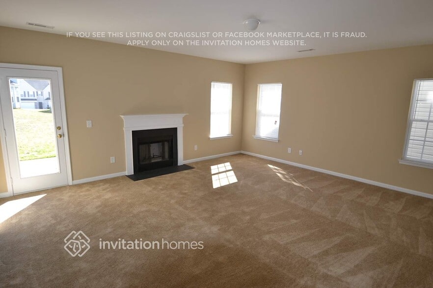 Building Photo - 8736 Hazelcroft Ln
