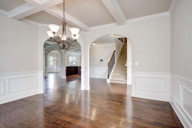 Building Photo - 542 Oconee Cir