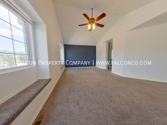 Building Photo - 1111 Mt Estes Dr
