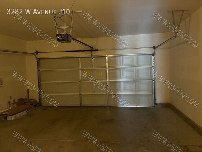 Building Photo - 3282 W Ave J 10