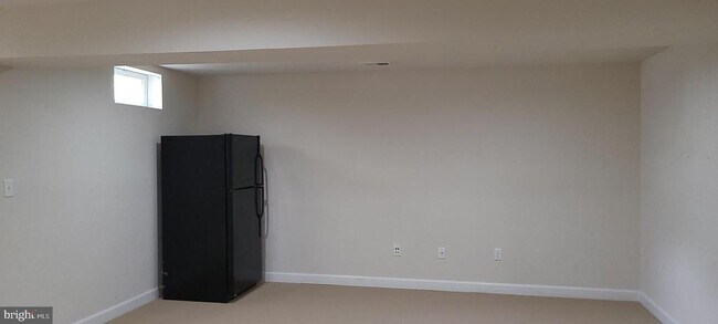 Building Photo - 4506 Nightingale Ct