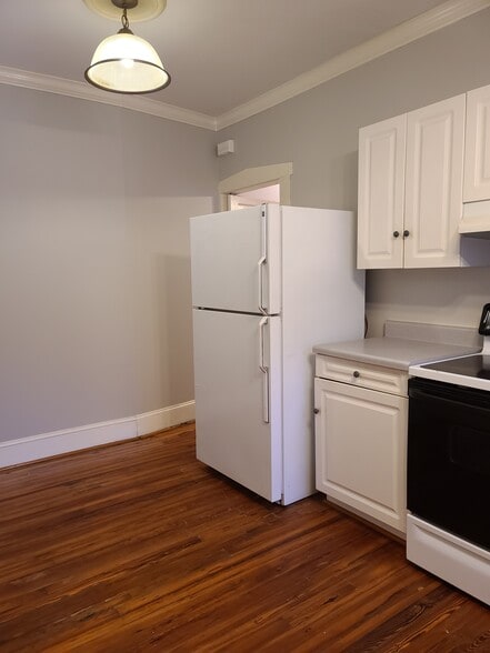 Building Photo - 717 Keith Ave